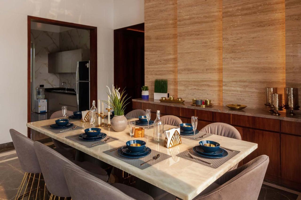 Stayvista'S Villa 107 At Canary Farms - Pure Veg With Huge Lawn, Pool And Home Theatre Lonavala Kültér fotó