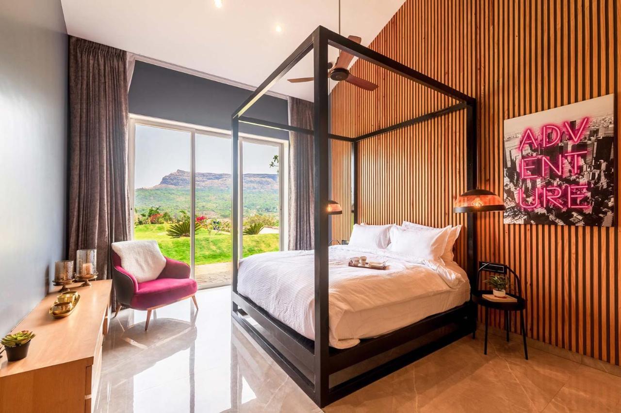 Stayvista'S Villa 107 At Canary Farms - Pure Veg With Huge Lawn, Pool And Home Theatre Lonavala Kültér fotó