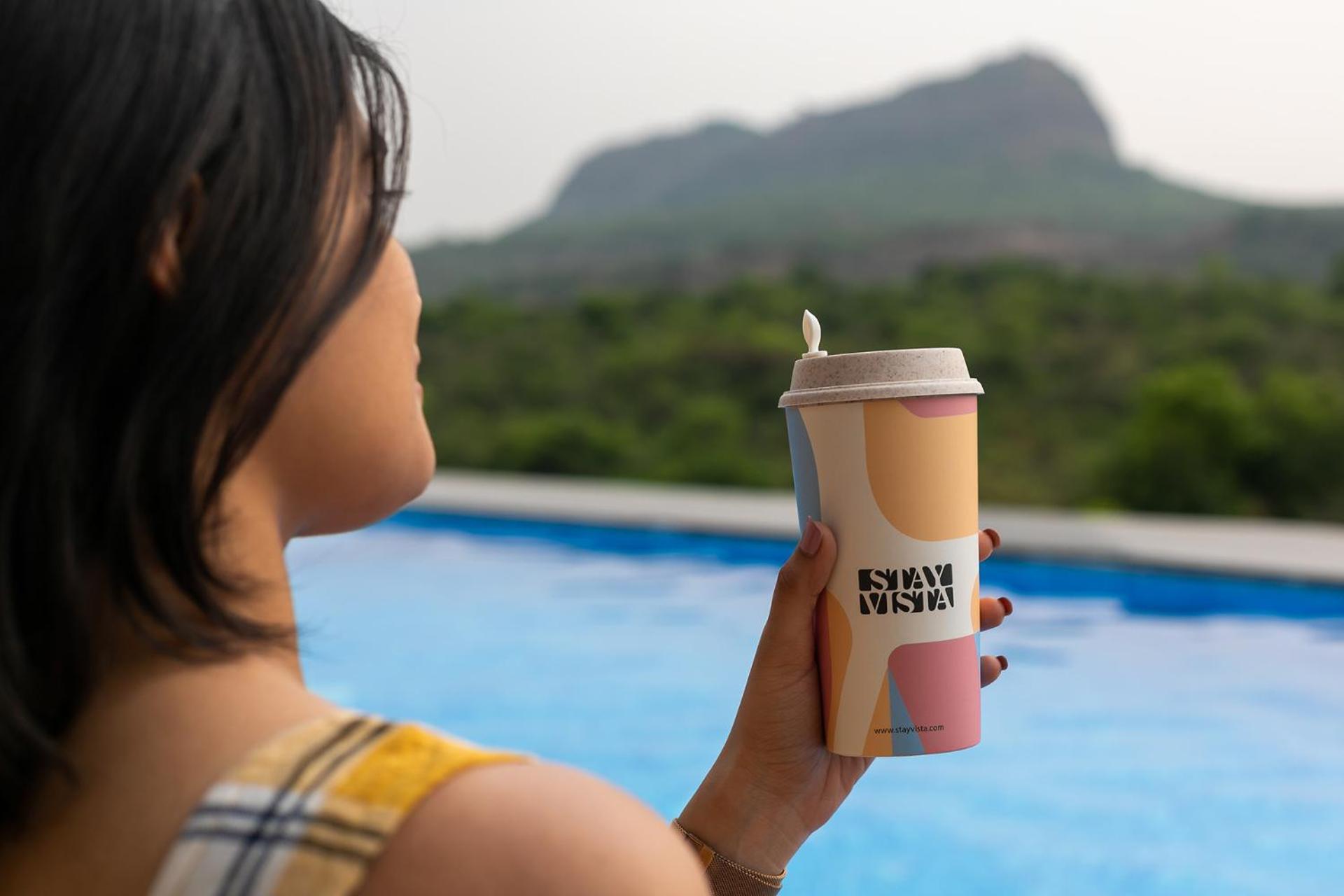 Stayvista'S Villa 107 At Canary Farms - Pure Veg With Huge Lawn, Pool And Home Theatre Lonavala Kültér fotó